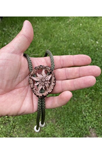 HandmadeRB American bolo tie carved from Carpathian deer antler with edelweiss motif, brown