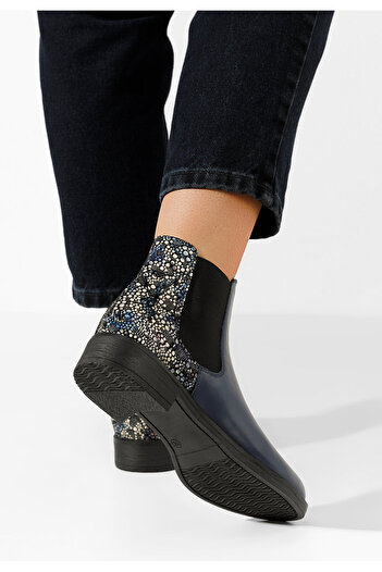 B T Shoes Vícebarevné kožené kotníkové boty Campina
