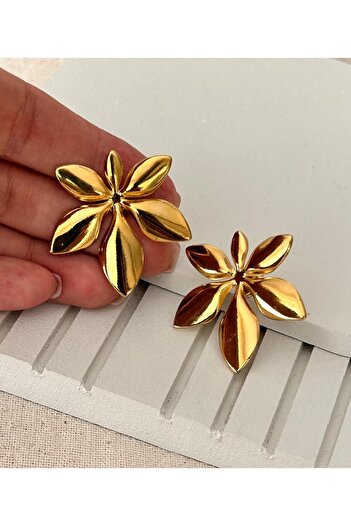 julee.co Elegant Flower Gold Steel Earrings (3.5X3.5Cm)