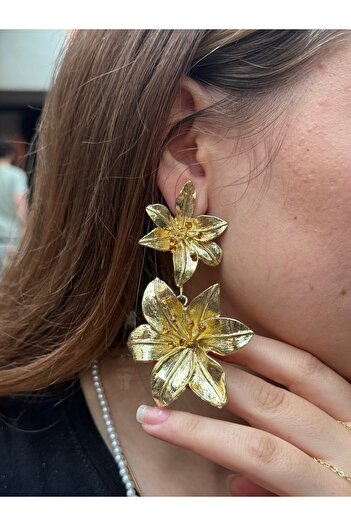 HOUSEKİ Dangle Flower Earrings
