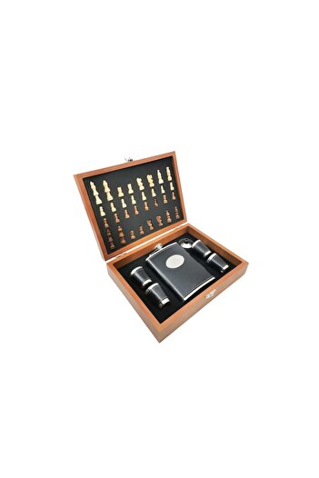Doty Elegant gift set with chess game, 150ml flask, black faux leather, 4 shot glasses and funnel