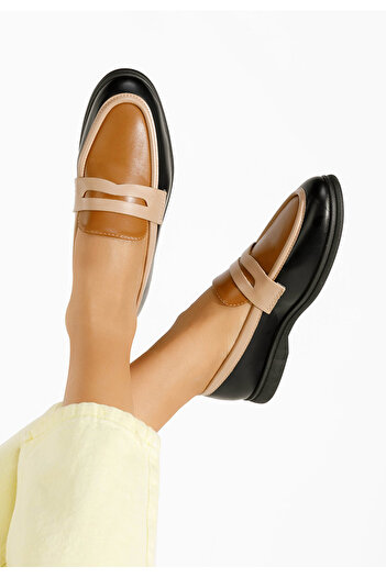 B T Shoes Černé loafers mokasíny Sedona