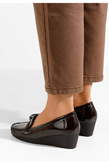 B T Shoes Hnědé mokasíny na klínku Saina