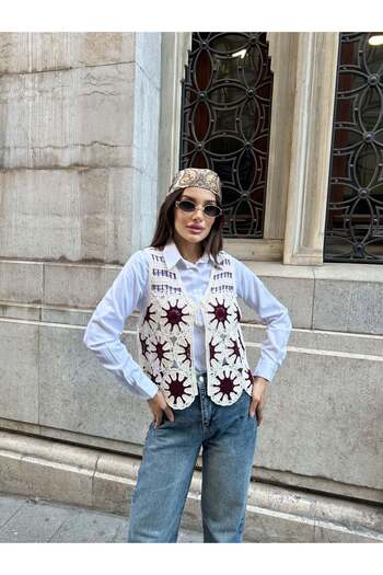 Hatun Atila HatunAtila Patterned Acrylic Sweater Vest Ecru 5197 - Burgundy