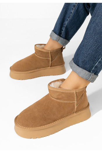 B T Shoes Camelové dámské válenky Cu platforma Cortney