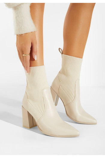 B T Shoes Μποτάκια με χοντρό τακούνι μπεζ Vinuele