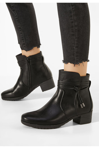 B T Shoes Μποτάκια με τακούνι Μαύρα Caserta