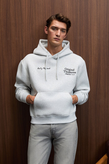 GRIMELANGE Pascal men's hooded kangaroo pocket front and back printed regular fit grey melange sweatshirt