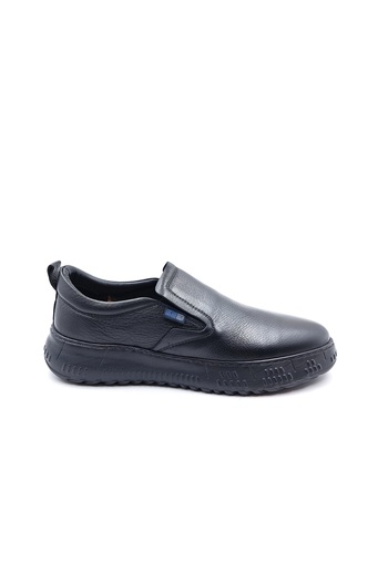 Scootland Genuine Leather Lightweight and Soft Design Black Men's Laceless Comfort Shoes