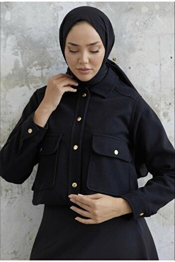 aytenli Polo Collar Snap Button Closure Lined 55 cm Long Sports Italian Cashmere Mini Jacket with Inside Pockets