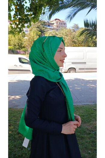 Nilbutik Silky Jacquard Shawl