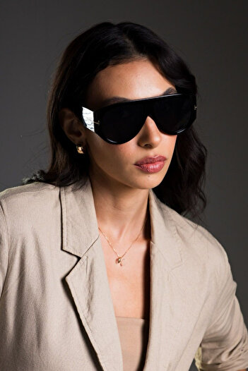 Eyesofia Baptin Ford Vintage Black Unisex Sunglasses