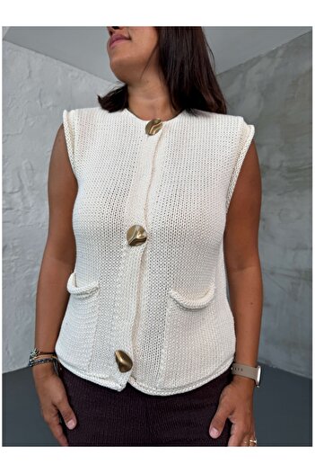 Elif Özbey Butik Ecru Knitted Vest with Pocket Detail