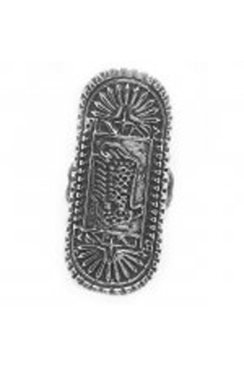 Kelan Women's fashion ring Vintage Antique Shield model