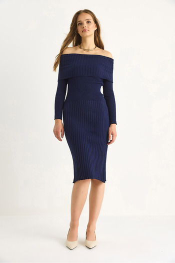 Bianco Lucci Women's Ribbed Madonna Collar Knitwear Dress 20247574