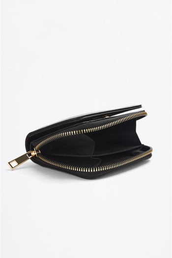 LEFTIES Woman Textured Clutch