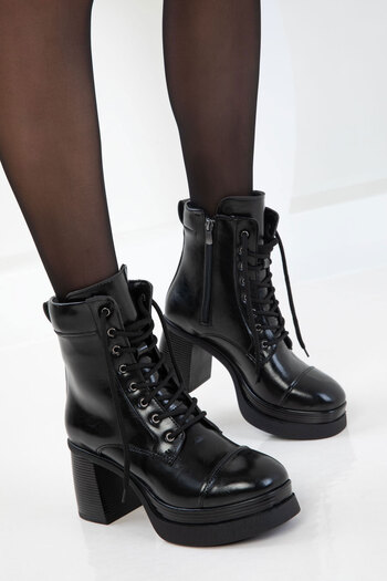 SOHO Black Women's Boots & Booties 20856