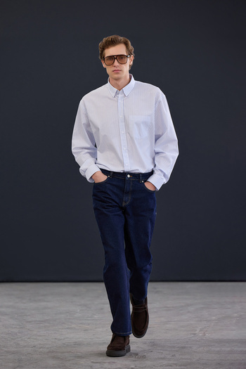 Trendyol Collection Trendyol Studio Lacivert Прямі джинси з необробленої деніму Kot Pantolon Jeans TMNAW26JE00001