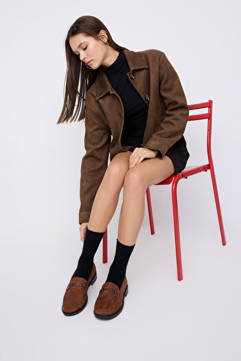 TRENDYOL SHOES Підліткові коричневі туфлі-лофери з замшу з деталями TAKAW26LA00002