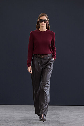 Trendyol Collection Trendyol Studio Burgundy Wool Crew Neck Soft Textured Knitwear Sweater Twoaw26Kz00250