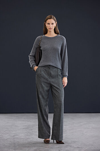 Trendyol Collection Trendyol Studio Gray Cashmere Blended Crew Neck Knitwear Sweater Twoaw26Kz00251