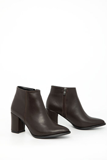 SOHO Women's Brown Boots & Booties - 17518 Model