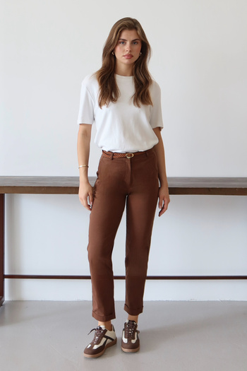 Trendyol Collection Brown Belted Chino Trousers Twoaw26Pl00109