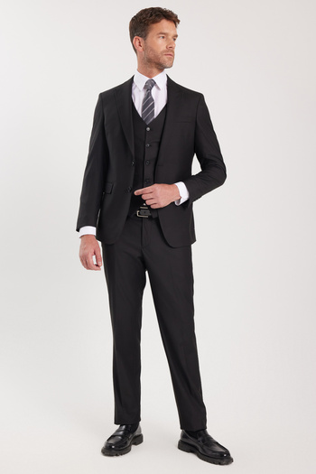 Tudors Erkek Slim Fit Siyah Esnek Likralı Kumaş Sivri Yaka Yelekli Takım Elbise
