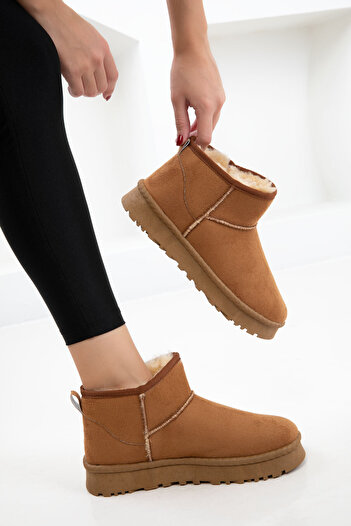 SOHO Tan Suede Women's Boots & Booties 21067
