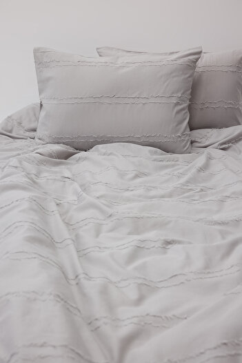 TRENDYOLMİLLA HOME Double Size 100% Cotton Tassel Detailed Boho Duvet Cover Set Tphaw26Ckn00000