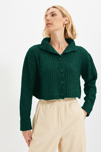 Trendyol Collection Emerald Green Crop Soft Textured Stand Collar Knitwear Cardigan Twoaw22Hi0174