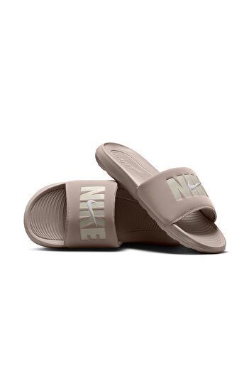 Nike VICTORI ONE SLIDE SE