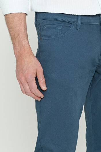 AC&Co / Altınyıldız Classics Men's Petrol Slim Fit Slim Fit Cotton Flexible Chino Trousers