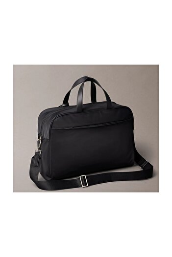 Calvin Klein Elegantní velký městský vůz