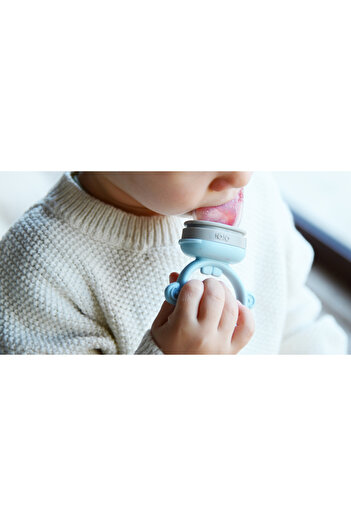 OiOi Puree Fruit Vegetable Strainer - Mineral Blue/Powder Gray