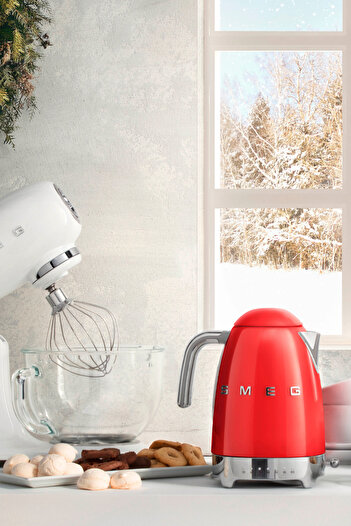 SMEG Klf04Rdeu Heat Adjustable Red Kettle