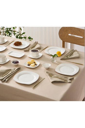Karaca Padoca 26 Piece 6-Person New Bone Breakfast / Serving Set Half Square Gold