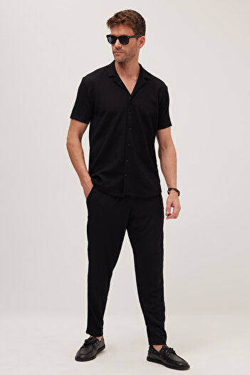 Tudors Men's Standard Fit Short Sleeve Tie-Waist Lapel Collar Black Shirt Jogger Set