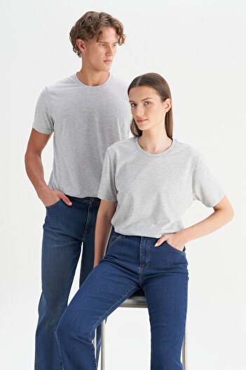 AC&Co / Altınyıldız Classics Men/Unisex Gray Melange Cotton Slim Fit Slim Fit Crew Neck Basic T-Shirt