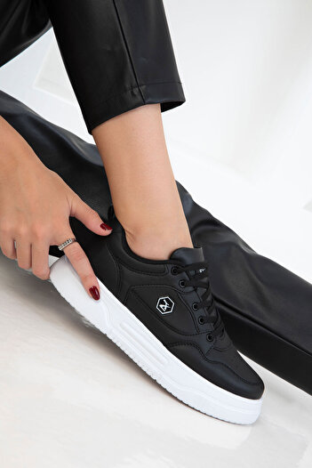 SOHO Black Women's Sneaker 20918