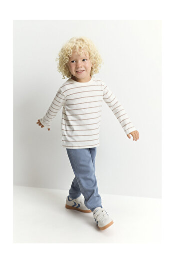 LEFTIES Kids 5-Pack of Plush T-Shirt and Pants Outfits