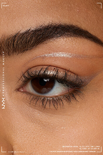 NYX Professional Makeup Bridgerton Koleksiyonu Işıltılı Eyeliner Paleti - 01 Glitzed In Silver
