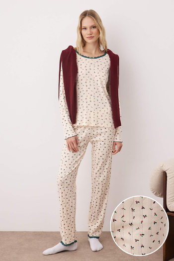 Trendyol Collection Ecru 100% Cotton Floral Lace Detailed Ribbed/Pointel Knitted Pajama Set Thmaw26Pt00207