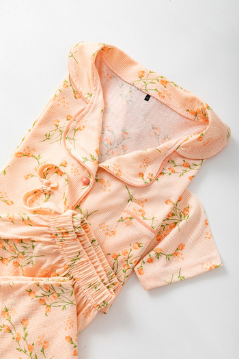 Trendyol Curve Orange Floral Patterned Piping Shirt Collar Textured Knitted Pajamas Set Tbbaw26Ai00039