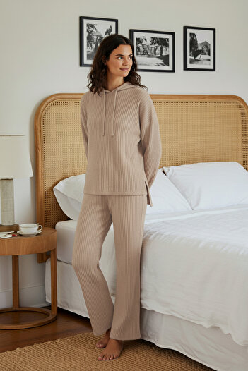 Trendyol Collection Dark Beige Hooded Ribbed Knitted Pajamas Set Thmaw22Au0334