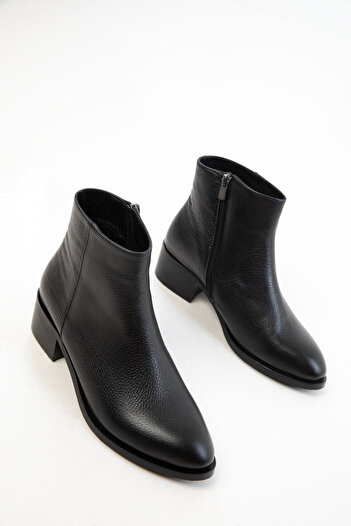 SOHO Genuine Leather Women's Black Boots - 19556