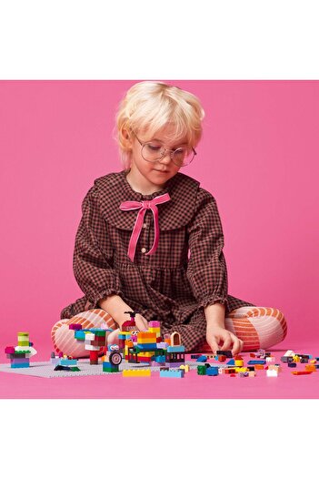 LEGO ® Classic Gri Plaka 11024 - 4+ Yaratıcı Oyuncak Yapım Seti (1Parça)