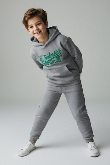 TRENDYOLKIDS Gray Cotton Slogan Printed Hooded Oversize Boys' Knitted Bottom - Top Set Tkdaw26Au00038