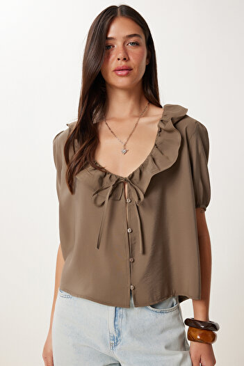 Happiness İstanbul Women's Khaki Flounce Detail Modal Blouse Lmx0095