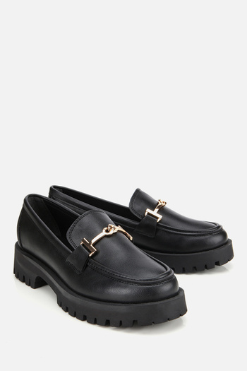 Yaya by Hotiç Women's Black Thick Soled Buckle Loafer